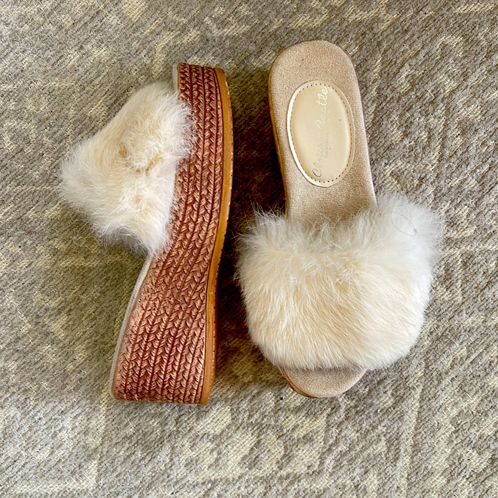 NEVER WORN NWOT feather wedge slides
